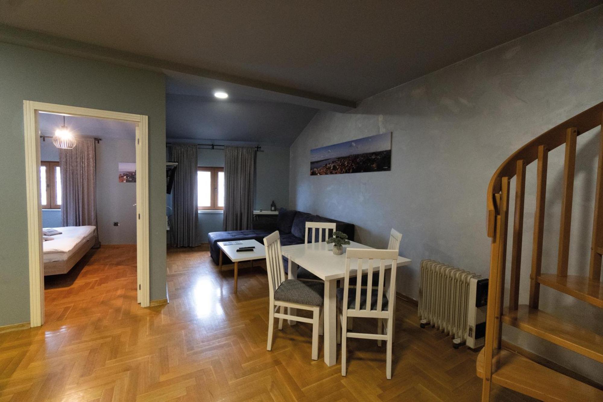 Aleksei Apartmani Belgrado Esterno foto