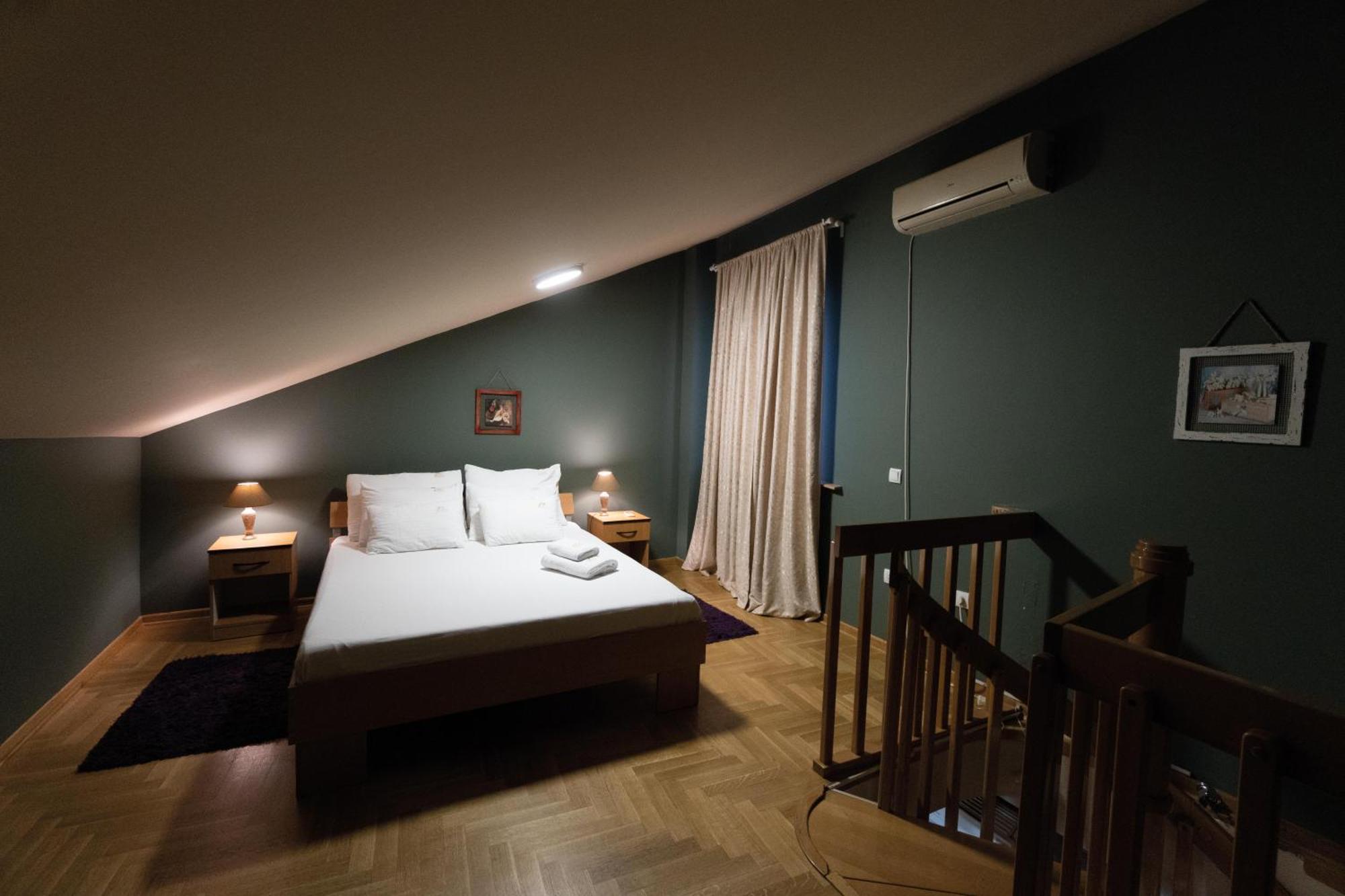 Aleksei Apartmani Belgrado Esterno foto