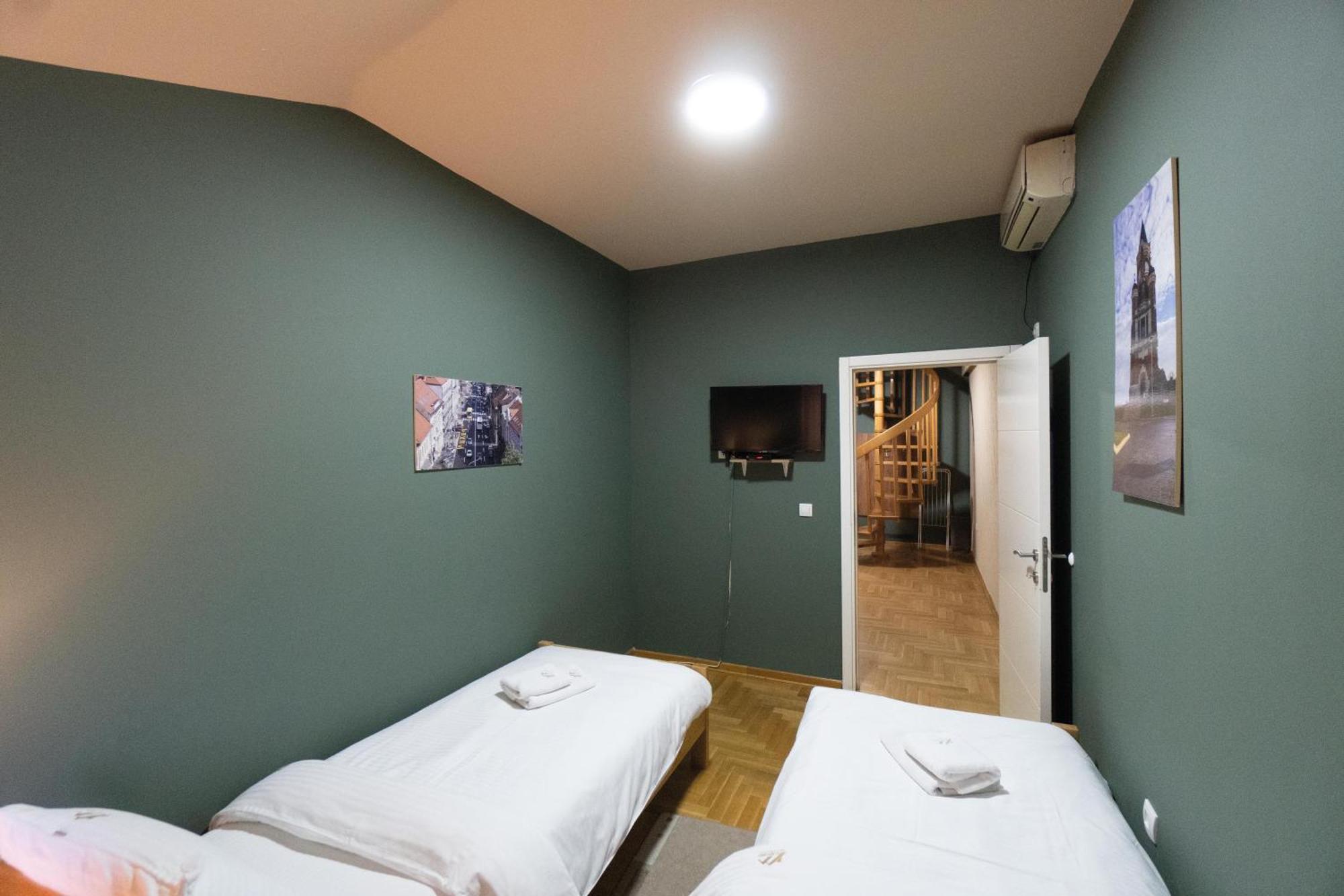 Aleksei Apartmani Belgrado Esterno foto