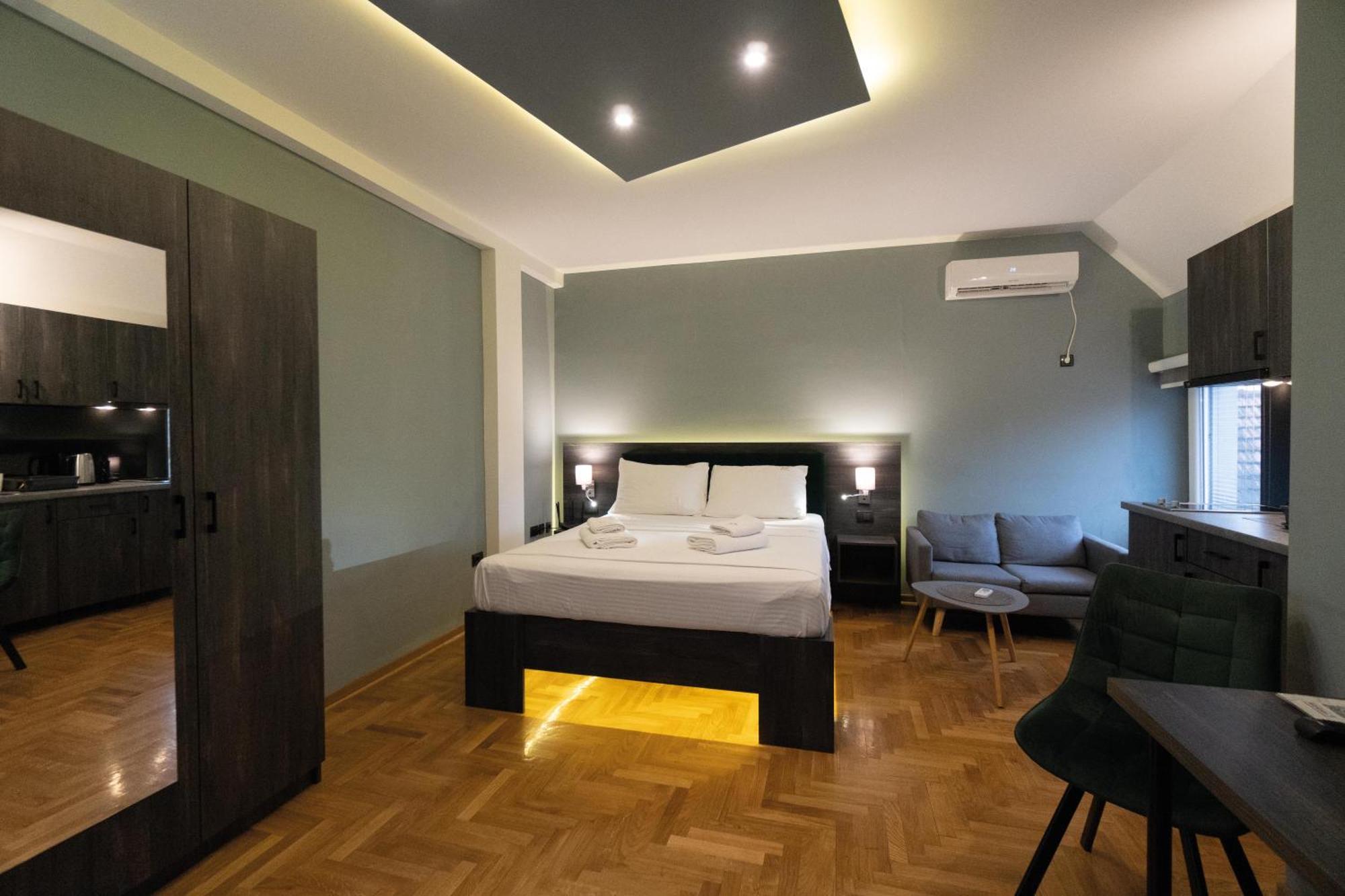 Aleksei Apartmani Belgrado Esterno foto